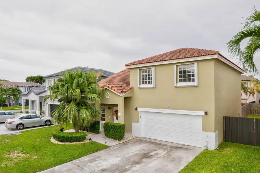 7251 SW 158th Pl, Miami, FL 33193 - Image #3
