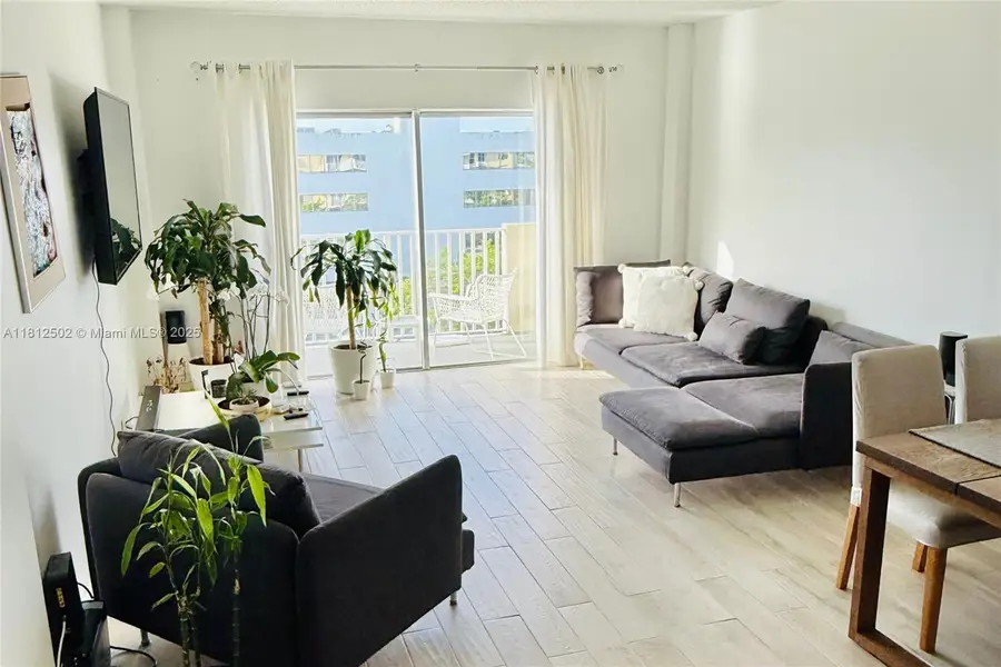 1455 N Treasure Dr #6C, North Bay Village, FL 33141 - Image #2