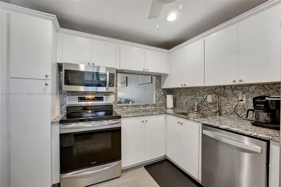 3170 Holiday Springs Blvd #6-209, Margate, FL 33063 - Image #3