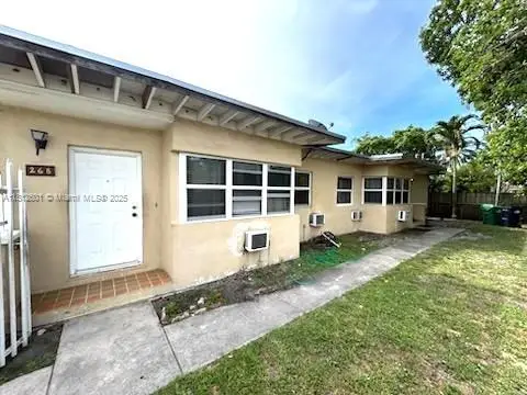 266 NE 111th St, Miami, FL 33161 - Image #1