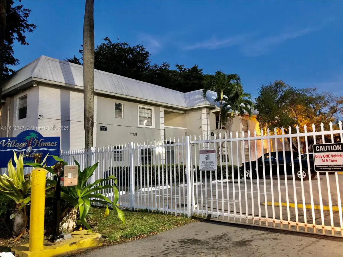 17255 SW 95th Ave #D-349, Palmetto Bay, FL 33157 - Image #1