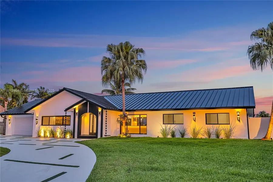 10600 SW 140th St, Miami, FL 33176 - Image #2