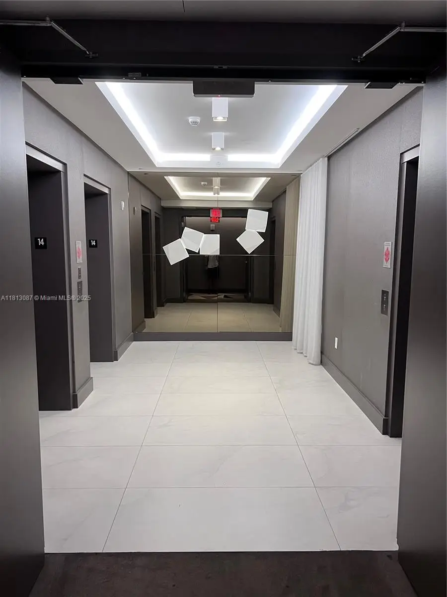 17301 Biscayne Blvd #1402, North Miami Beach, FL 33160 - Image #2