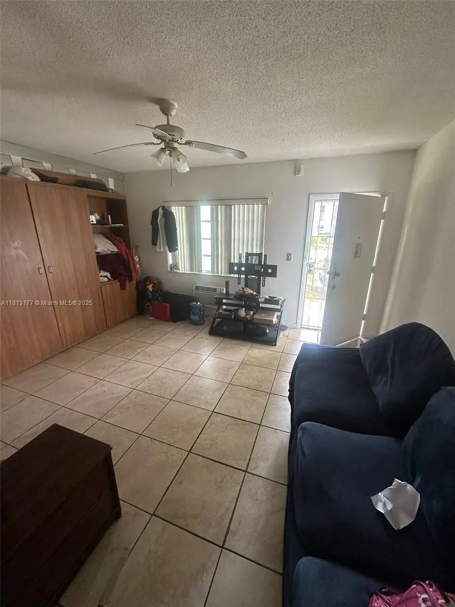 100 NW 204th St #3, Miami Gardens, FL 33169 - Image #1