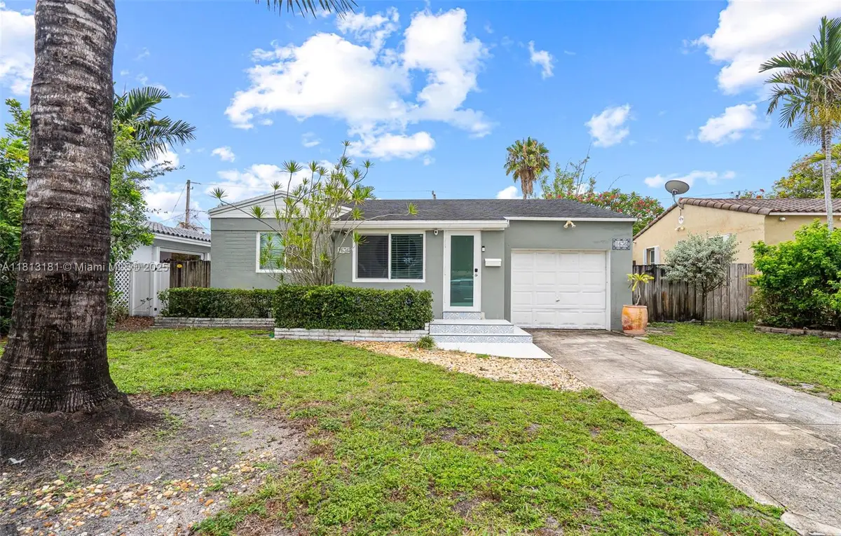 1636 Arthur St, Hollywood, FL 33020 - Image #1