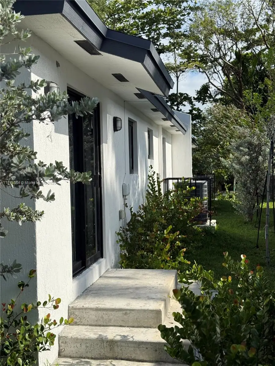 210 SW 3rd, Florida City, FL 33034 - Image #3