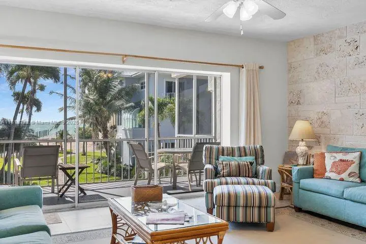 140 Aregood Ln #C2, Plantation Key, FL 33036 - Image #2