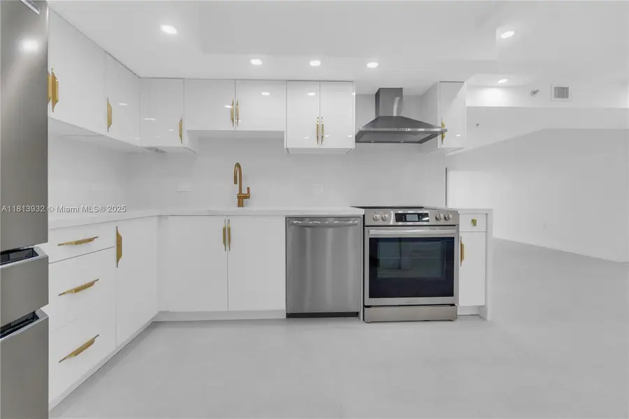 1201 S Ocean Dr #507S, Hollywood, FL 33019 - #2