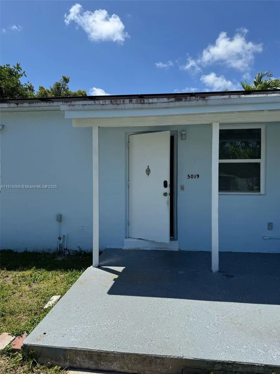 5019 NE 19th Ter, Pompano Beach, FL 33064 - Image #3