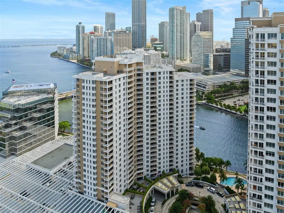701 Brickell Key Blvd #1605, Miami, FL 33131 - Image #1