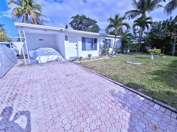 1720 SW 64th Ave, North Lauderdale, FL 33068