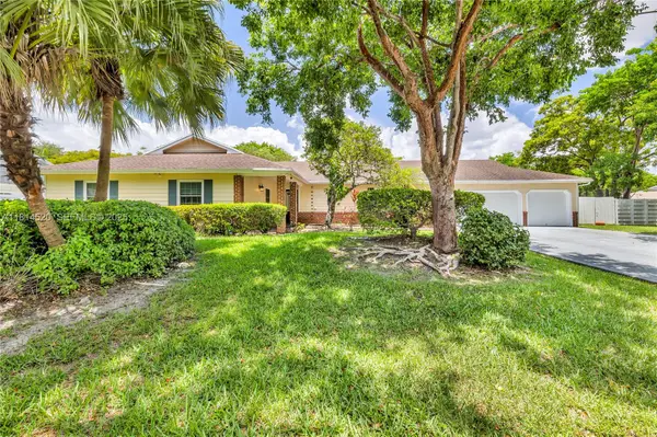 14630 SW 147th Ct, Miami, FL 33196