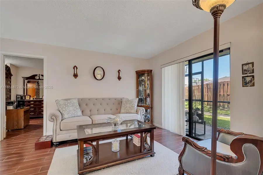 9808 Hammocks Blvd #102-23, Miami, FL 33196 - Image #3