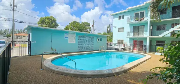 3494 E 4th Ave #1207, Hialeah, FL 33013