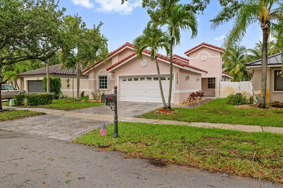 17610 SW 4th Ct, Pembroke Pines, FL 33029 - Image #1