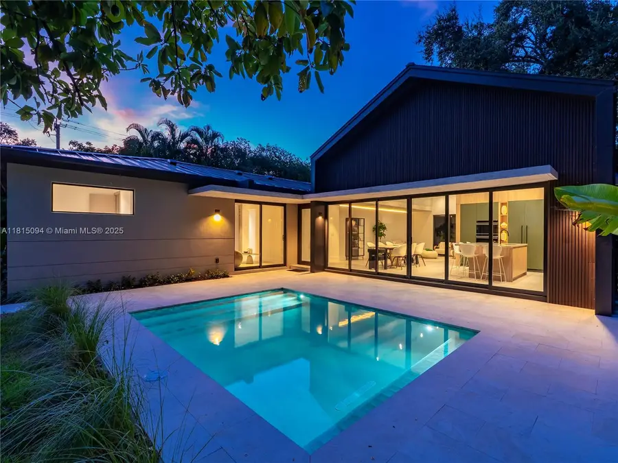 2777 Calusa St, Miami, FL 33133 - Image #3