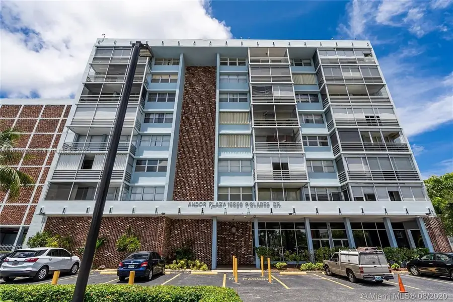 16850 S Glades Dr #8G, North Miami Beach, FL 33162 - Image #2
