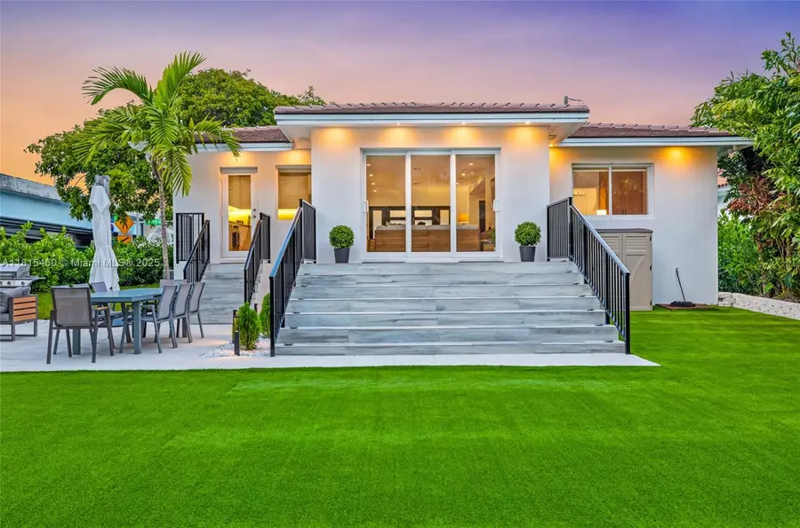 38 SW 25th Rd, Miami, FL 33129 - Image #2