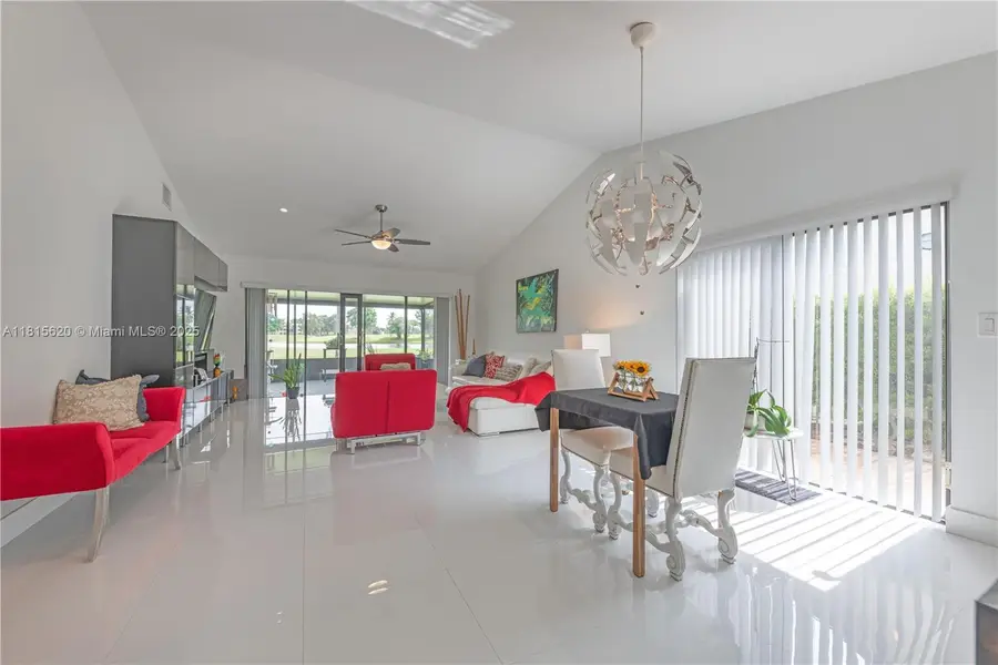 16189 Laurel Dr #25, Weston, FL 33326 - Image #3