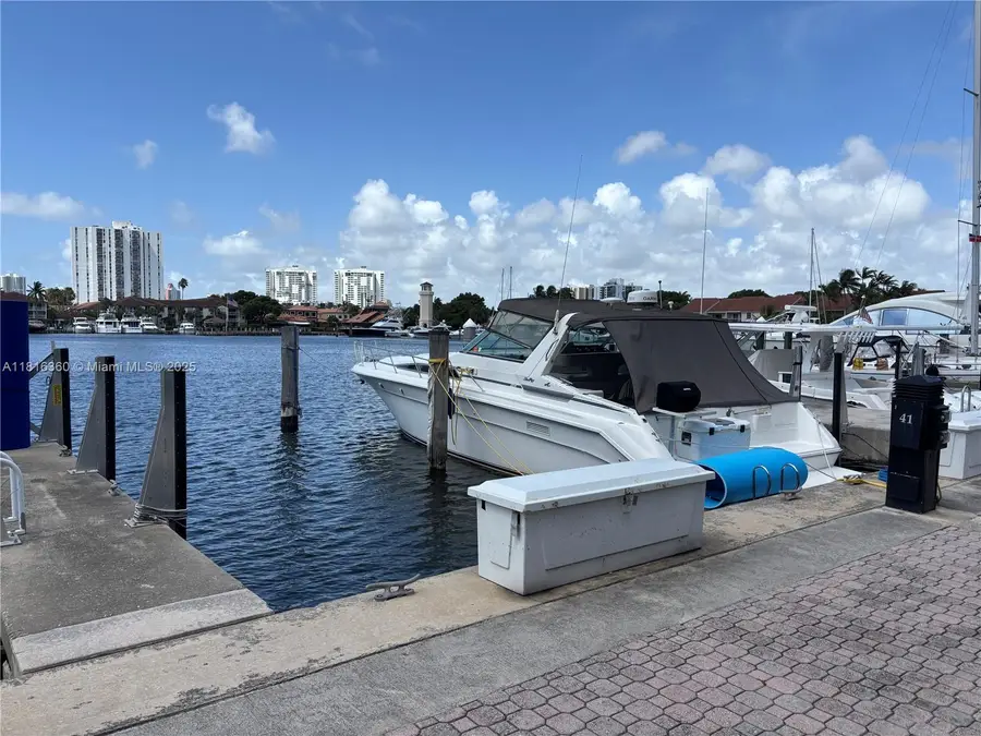 3601 NE 207th St #n41, Aventura, FL 33180 - Image #2