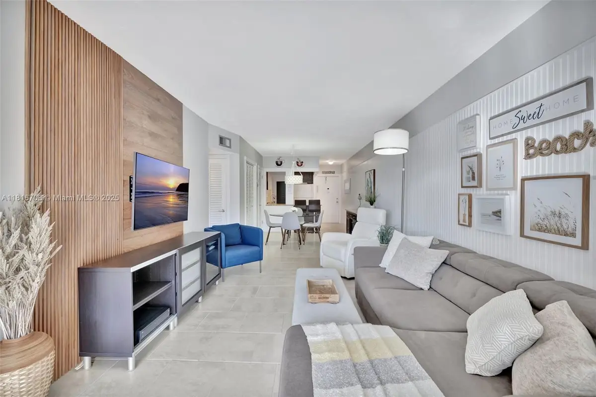 300 Golden Isles Dr #204, Hallandale Beach, FL 33009 - #1