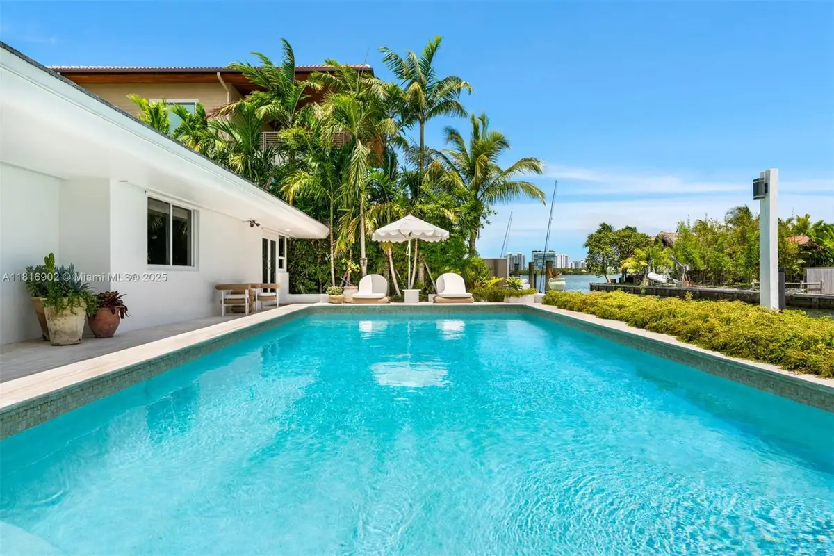 1250 NE 87th St, Miami, FL 33138 - Image #1