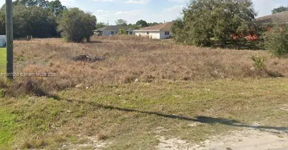 332/334 Gretchen Ave S, Lehigh Acres, FL 33973 - Image #1