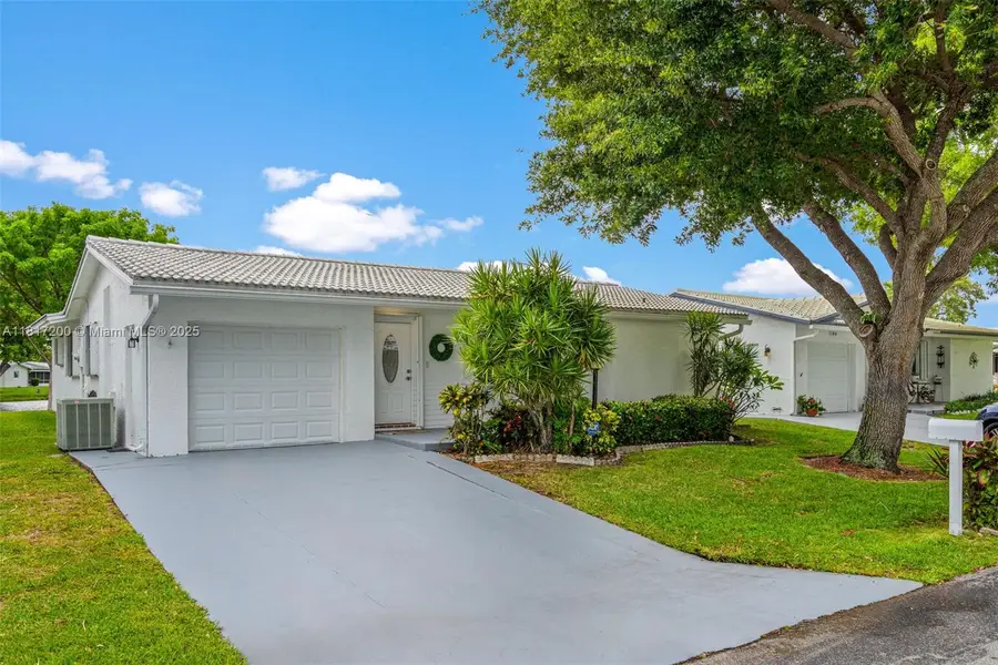 1110 NW 90th Way, Plantation, FL 33322 - Image #3