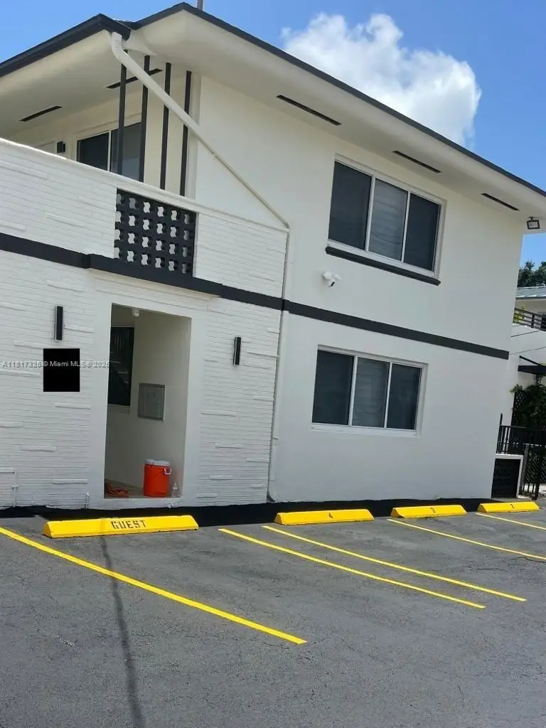 251 NW 57th Ave, Miami, FL 33126 - Image #3