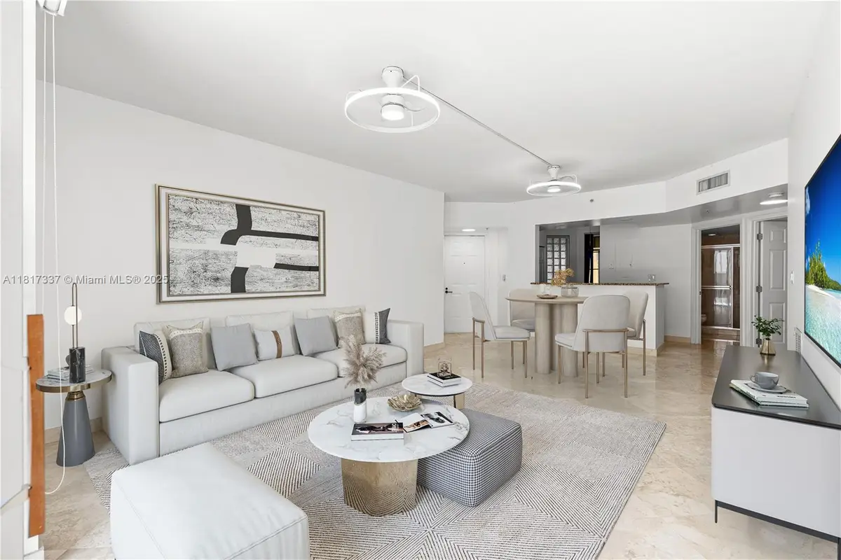 100 Meridian Ave #216, Miami Beach, FL 33139 - Image #1