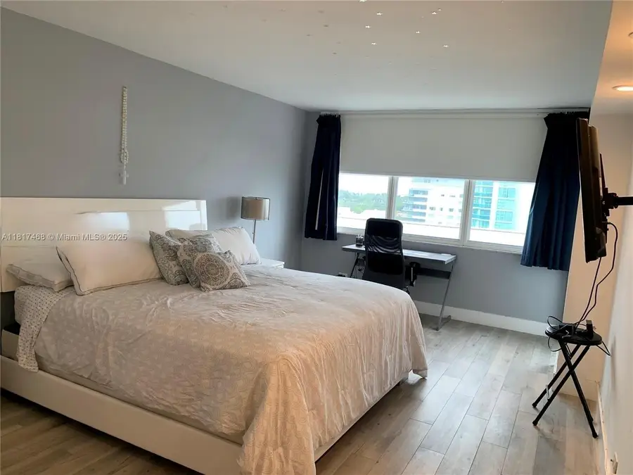 6039 Collins Ave #1131, Miami Beach, FL 33140 - Image #3