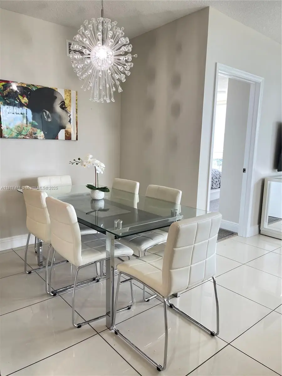 1750 N Bayshore Dr #1414, Miami, FL 33132 - #3