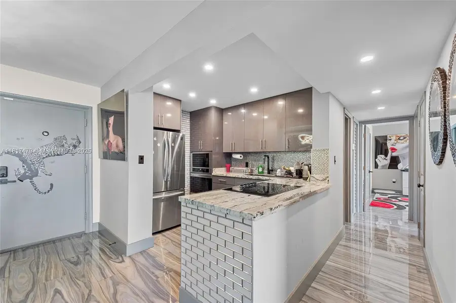 1345 Lincoln Rd #1105, Miami Beach, FL 33139 - Image #3