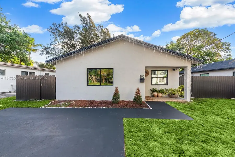309 SE 3rd Ave, Hallandale Beach, FL 33009 - #3