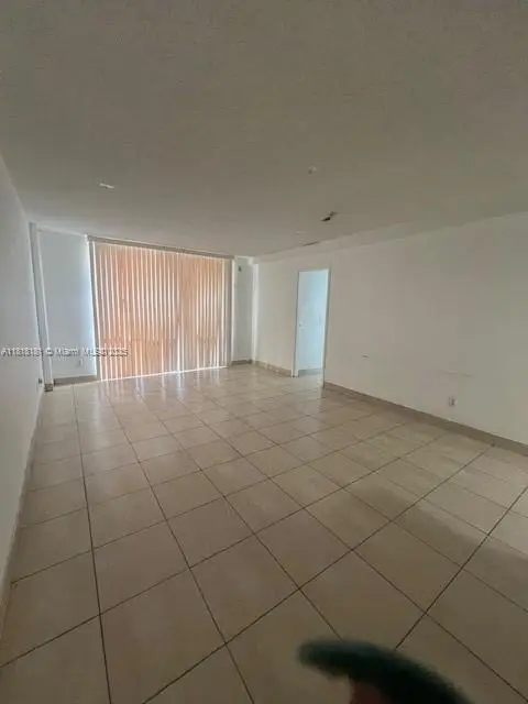 13499 Biscayne Blvd #602, North Miami, FL 33181 - Image #3