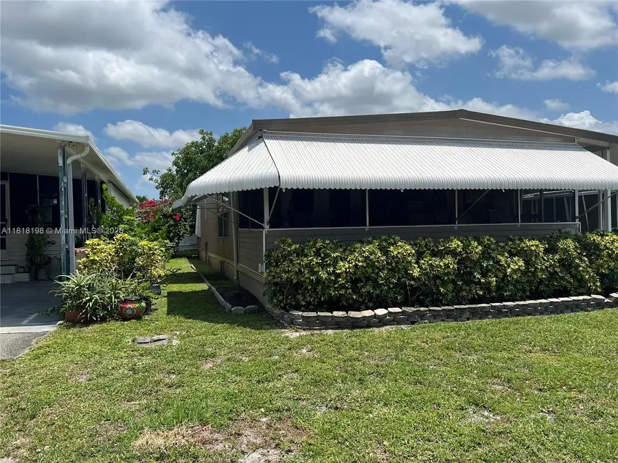 Address Withheld By Seller, Davie, FL 33324 - Image #3