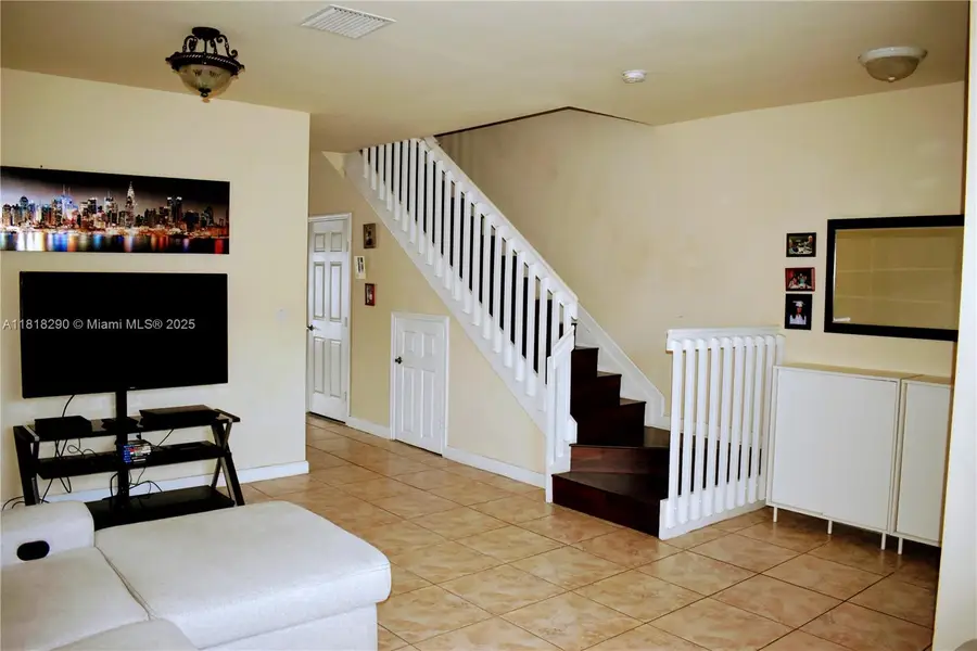 8873 W 35th Ln, Hialeah, FL 33018 - Image #3