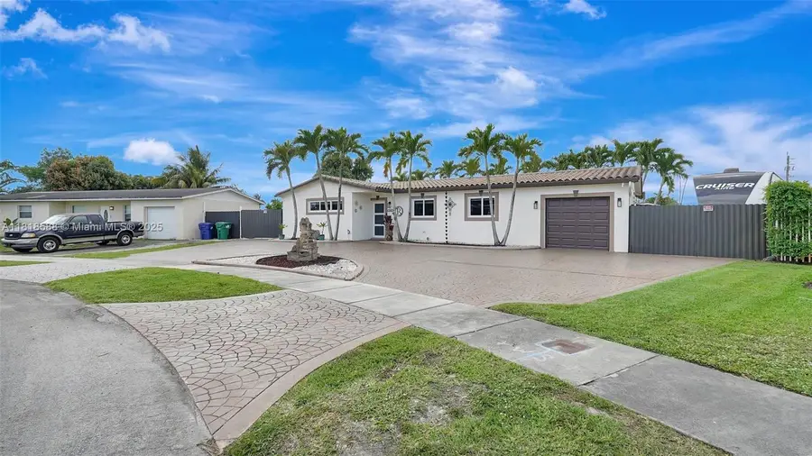 8540 NW 182nd St, Hialeah, FL 33015 - Image #3