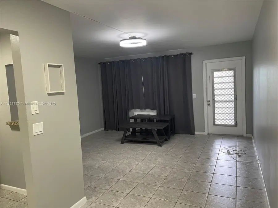 Address Withheld By Seller, Deerfield Beach, FL 33442 - Image #3