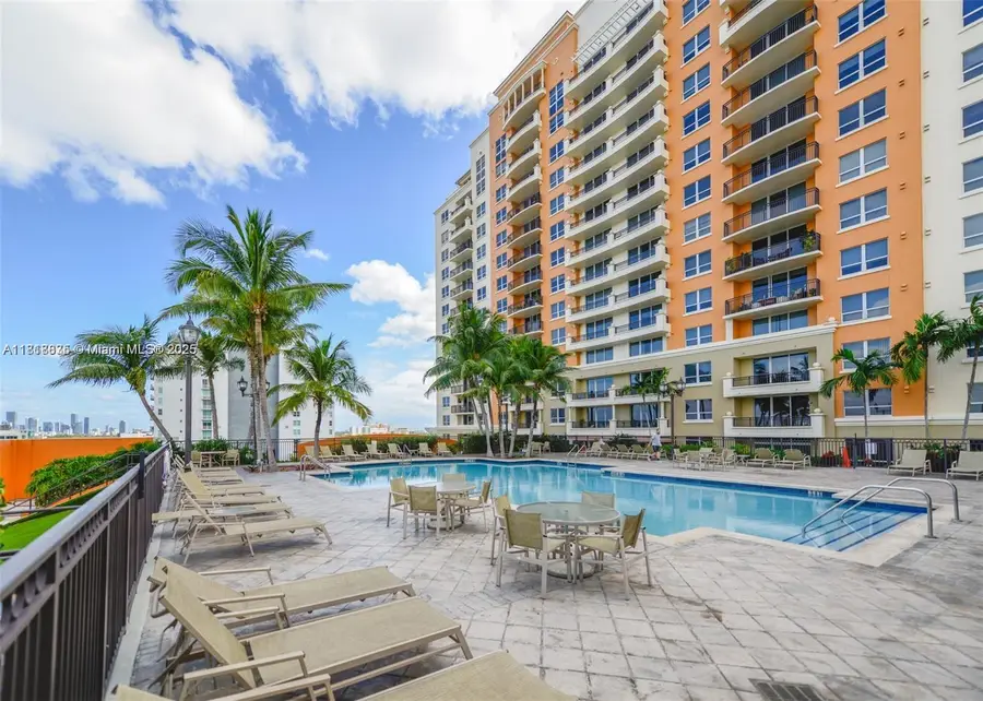 3232 SW 22nd Ter #404, Miami, FL 33145 - Image #2