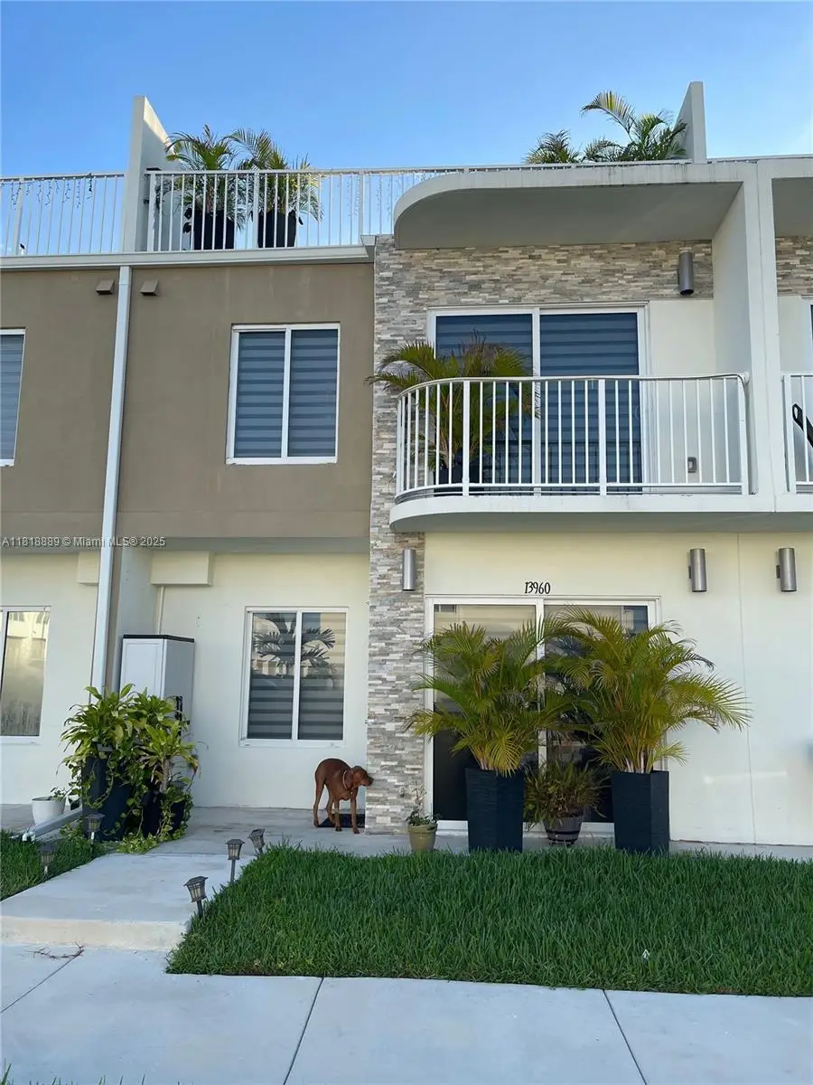 13960 SW 258th Ter, Homestead, FL 33032 - Image #1