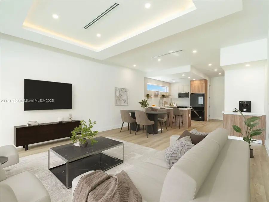 1421 SW 24th Ct #1, Fort Lauderdale, FL 33315 - Image #2