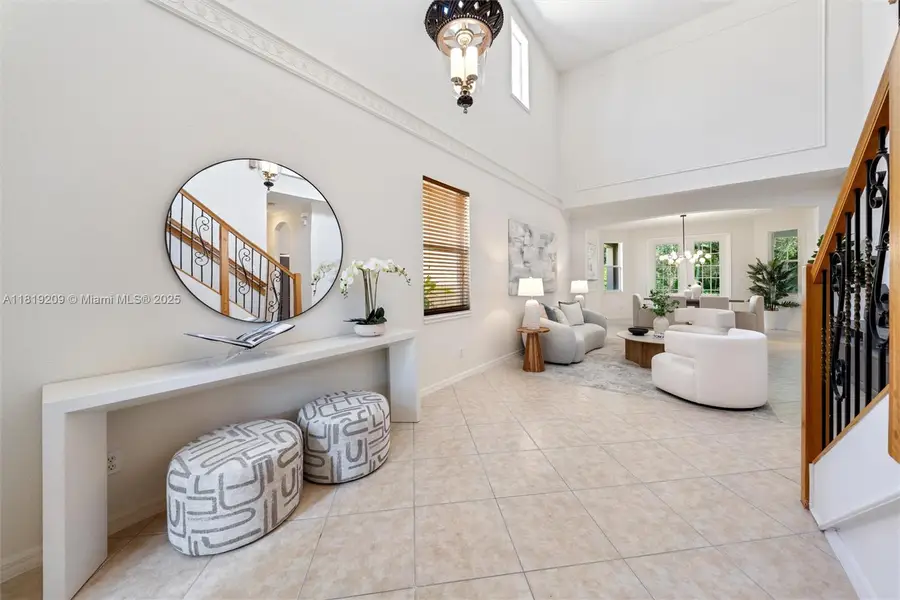 19421 Stonebrook St, Weston, FL 33332 - Image #2