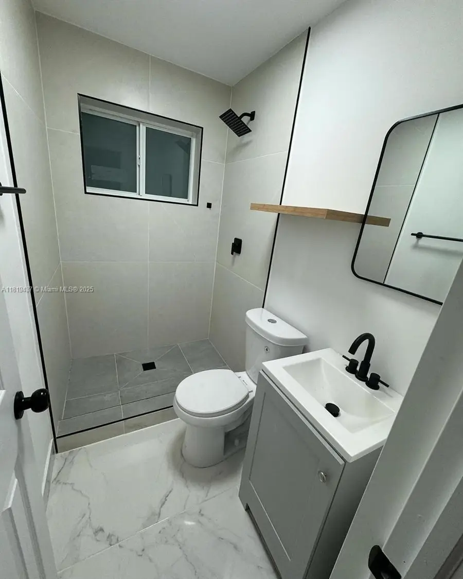 516 NW 18th Ave, Fort Lauderdale, FL 33311 - Image #2