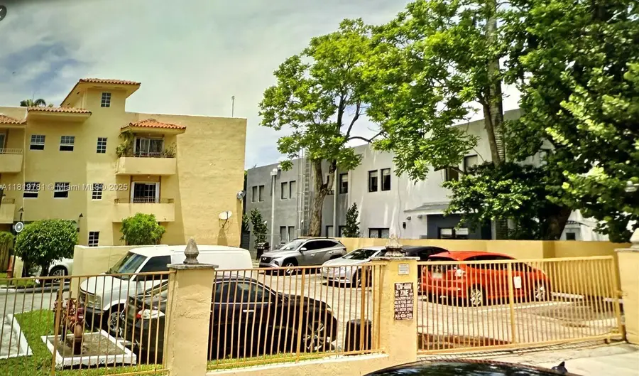 Address Withheld By Seller, Miami, FL 33135 - Image #2