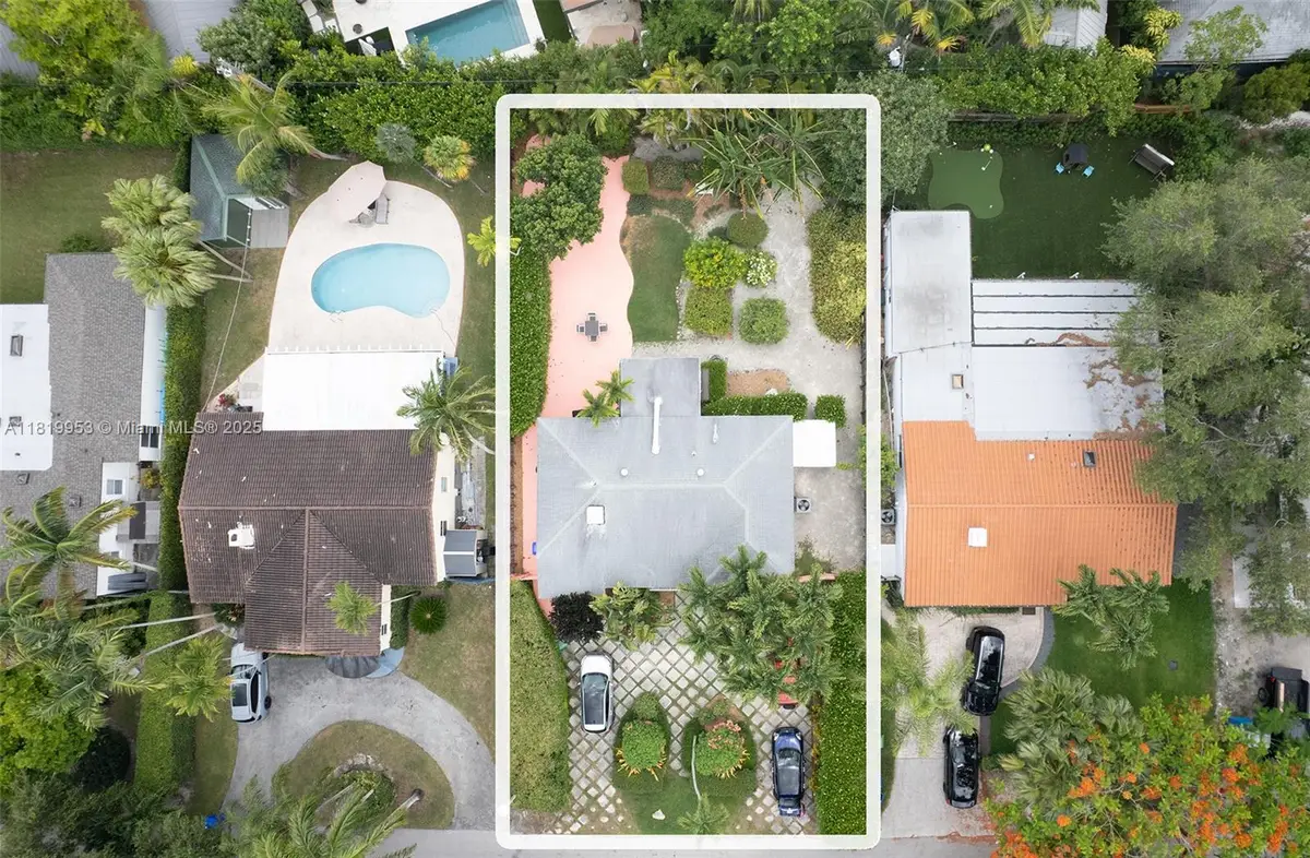 4245 Braganza Ave, Miami, FL 33133 - Image #1