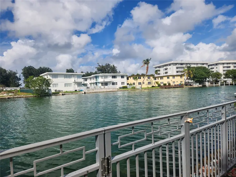 1239 Marseille Dr #4, Miami Beach, FL 33141 - Image #3