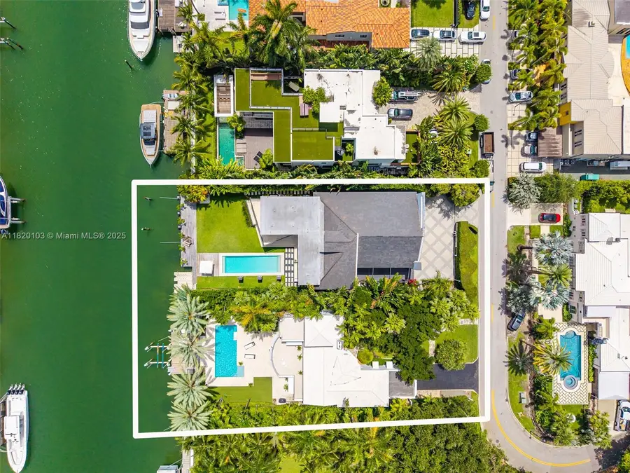 1833 W 24th St, Miami Beach, FL 33140 - Image #3