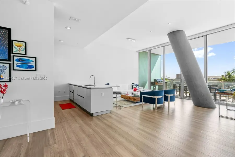 2675 S Bayshore Dr #403S, Miami, FL 33133 - Image #3