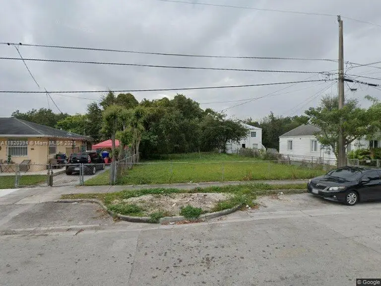 5620 NW 5th Ct, Miami, FL 33127 - Image #1